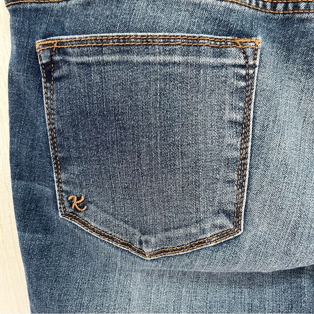 Kut from the Kloth Women’s Baby Bootcut Blue Denim Jeans Size 33X32 12S - Picture 7 of 8